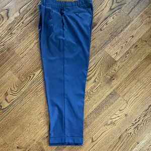 Roundtree & Yorke pleated and cuffed- Men's navy blue Dress Pants